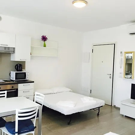 Fanny Aparthotel *
