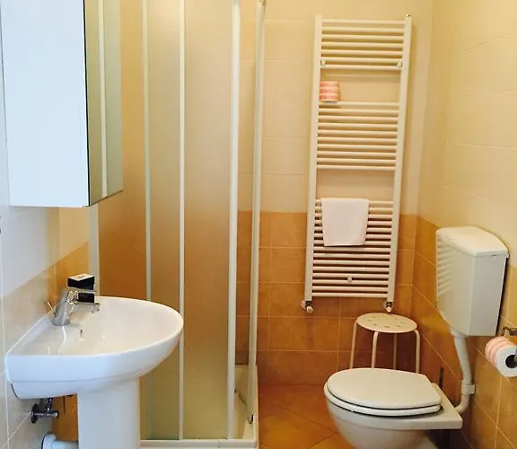 Fanny Aparthotel 4*