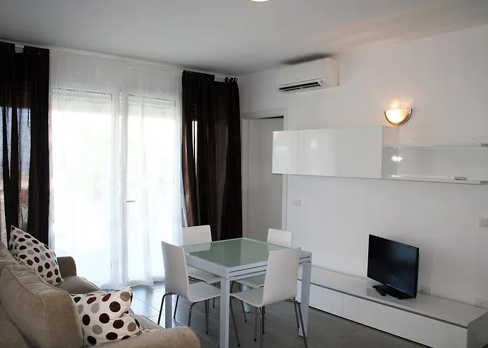 Fanny Apartmanhotel Rimini